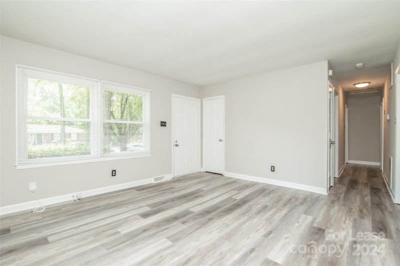 Property image 5 at 1453 Fox Run Drive, Charlotte, NC 28212