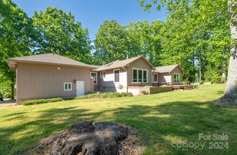 Property image 3 at 3983 Hoke Street, Claremont, NC 28610