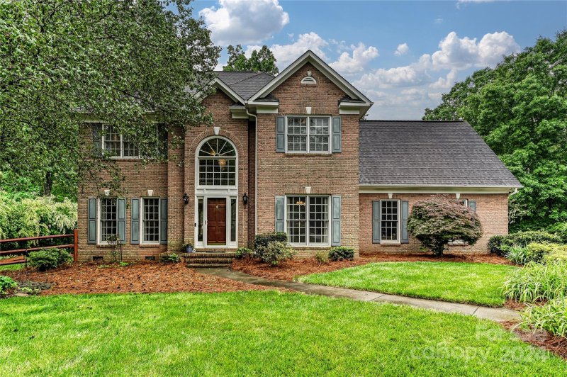 Property image 2 at 1465 Porch Swing Lane, Matthews, NC 28104