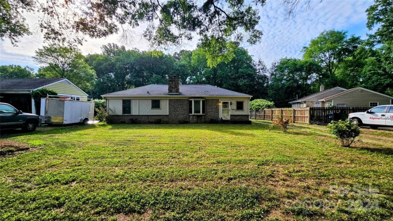 Property image 3 at 1708 Anderson Street, Charlotte, NC 28205