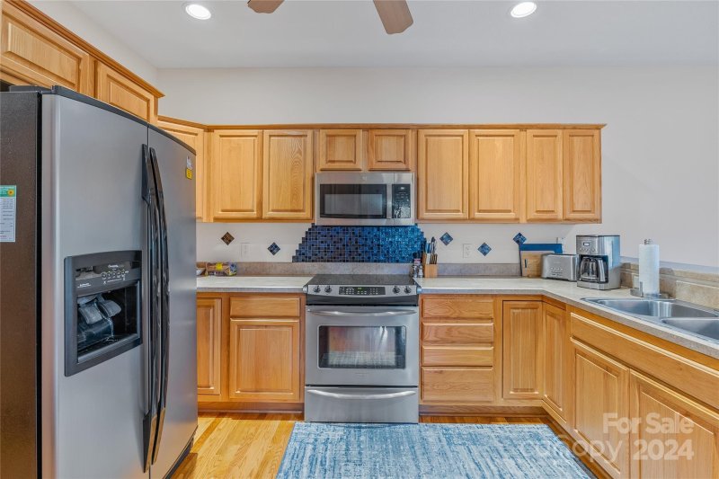 Property image 5 at 124 Old Pasture Way, Hendersonville, NC 28739