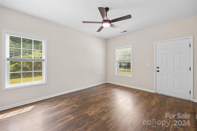 Property image 3 at 282 Makayla Court, Fort Mill, SC 29715