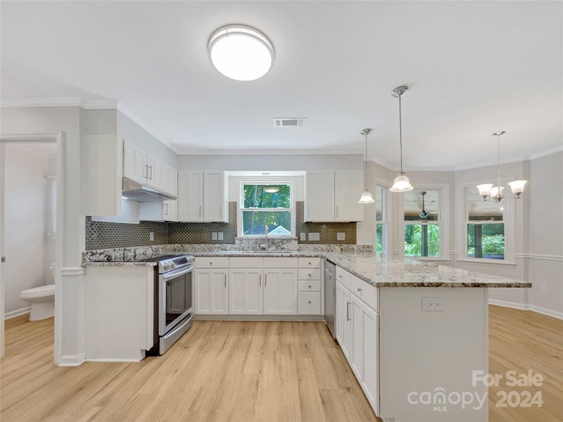 Property image 2 at 4023 Water Wheel Court, Matthews, NC 28104