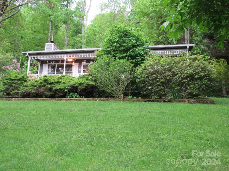 Property image 3 at 1053 Mountain Lake Drive, Waynesville, NC 28785