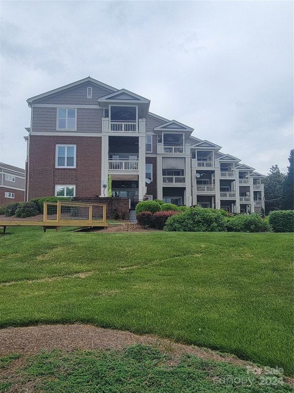 Property image 2 at 7822 Village Harbor Drive, Cornelius, NC 28031