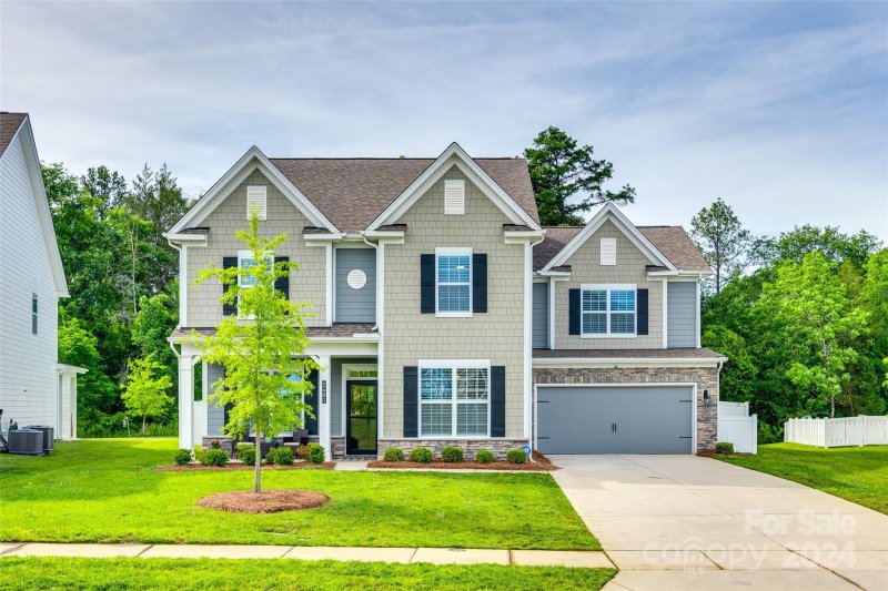 2481 Napa Terrace