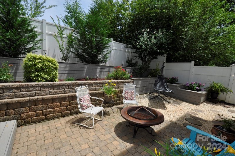 Property image 5 at 106 Pavillion Lane, Mooresville, NC 28117