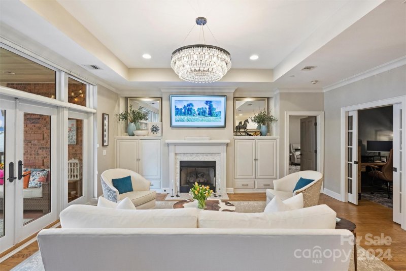 Property image 5 at 568 N Church Street, Charlotte, NC 28202