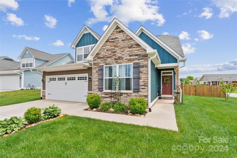 Property image 3 at 14 Montaugue Street, Arden, NC 28704