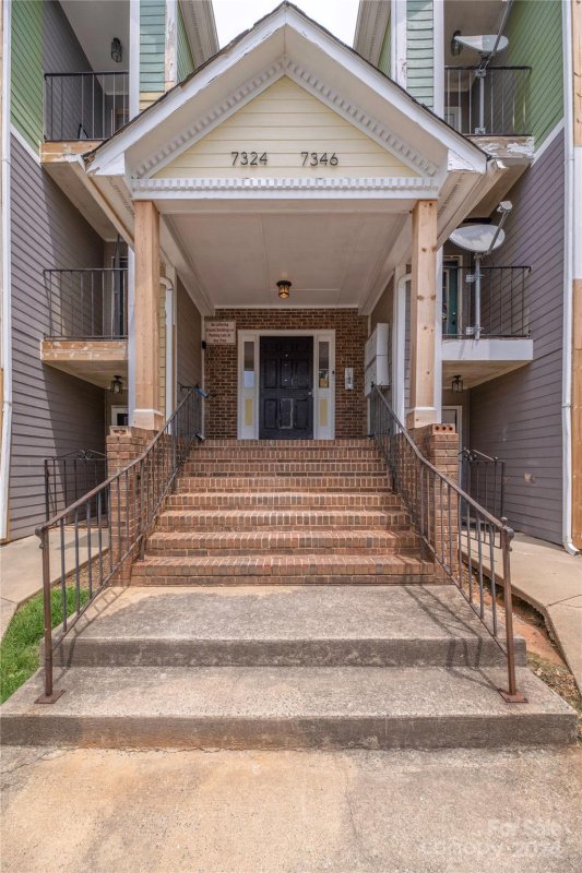 Property image 2 at 7346 Rose Terrace Court, Charlotte, NC 28215