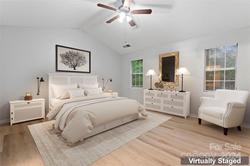 Property image 4 at 2816 Iron Gate Lane, Charlotte, NC 28212