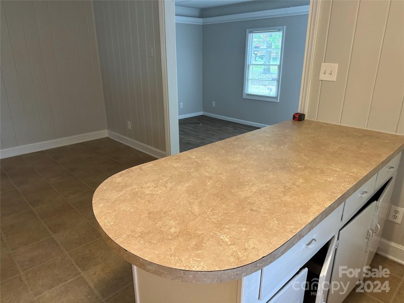 Property image 4 at 2211 Maplecrest Drive, Charlotte, NC 28212