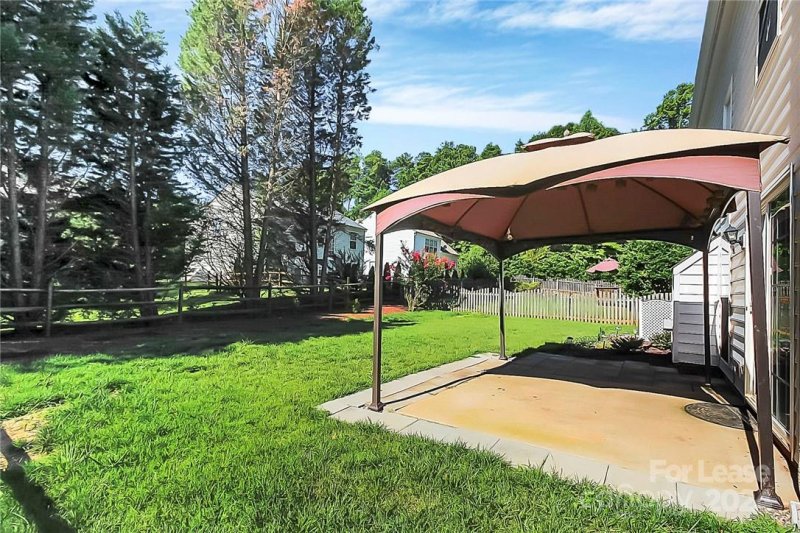 Property image 5 at 14922 Edindale Drive, Charlotte, NC 28277