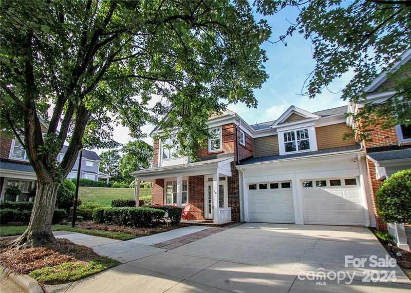 Property image 3 at 18721 Skysail Court, Cornelius, NC 28031