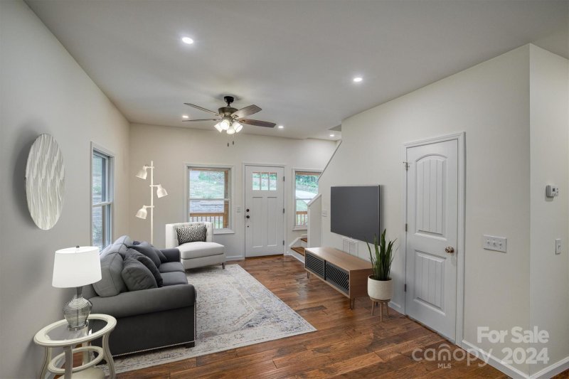 Property image 4 at 3048 Bear Paw Avenue, Valdese, NC 28690