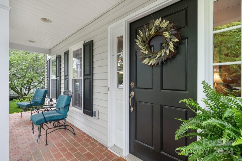 Property image 4 at 3610 25th Street Place, Hickory, NC 28601