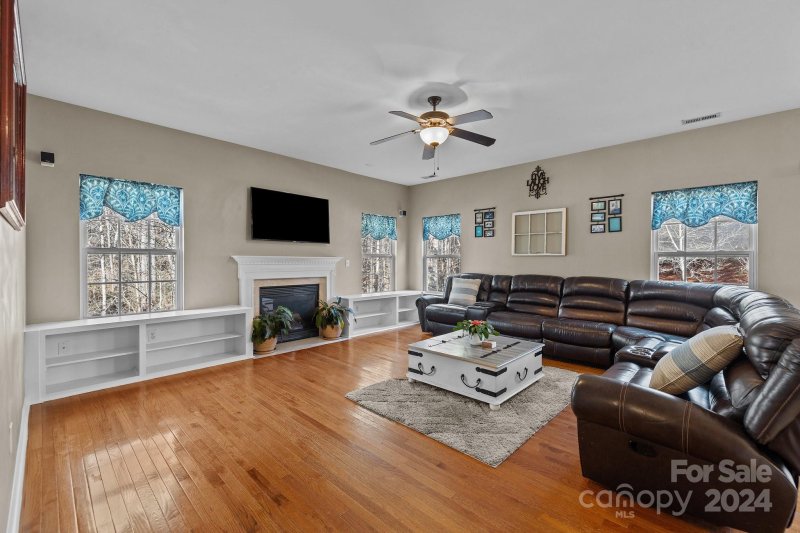 Property image 2 at 516 Warlick Meadow Court, Lake Wylie, SC 29710