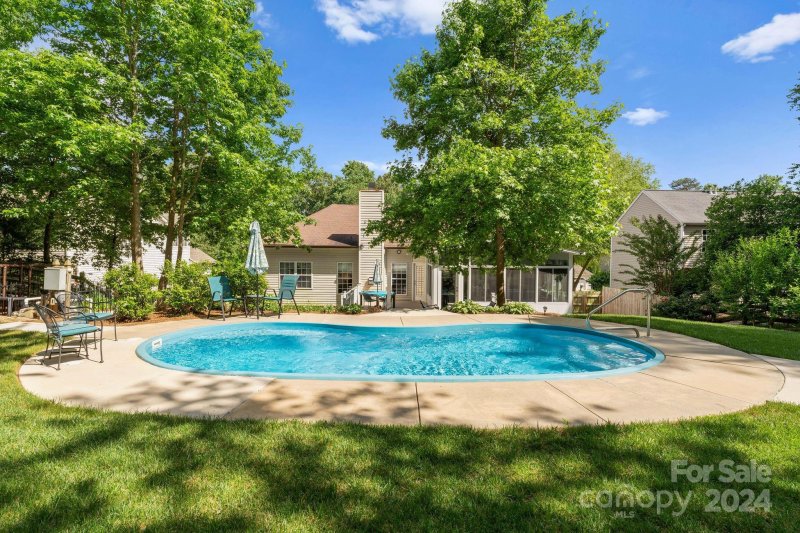 Property image 3 at 142 Broken Pine Lane, Mooresville, NC 28117