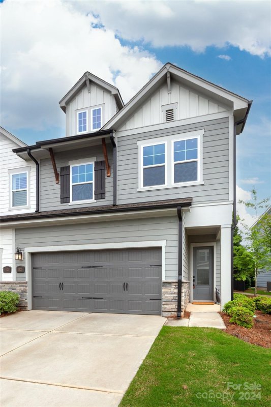 Property image 2 at 11105 Cobb Creek Court, Charlotte, NC 28277