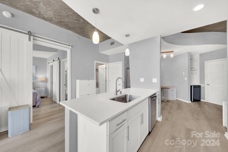 Property image 4 at 210 Church Street, Charlotte, NC 28202