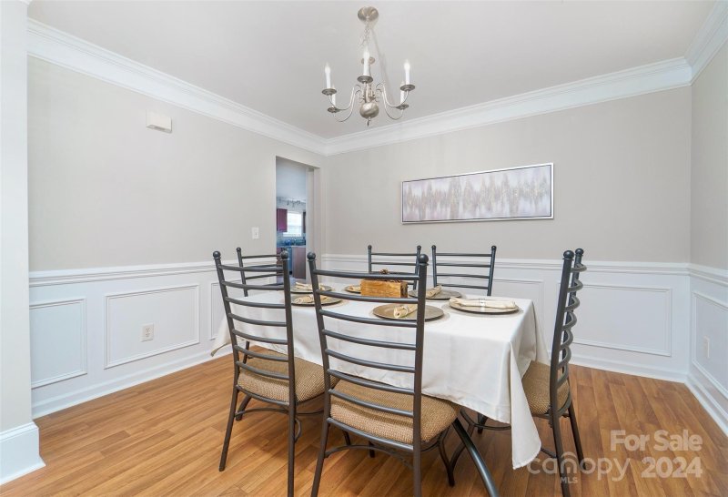 Property image 2 at 19030 Kanawha Drive, Cornelius, NC 28031