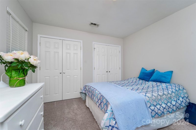 Property image 4 at 19030 Kanawha Drive, Cornelius, NC 28031