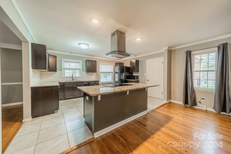 Property image 2 at 10906 Osprey Drive, Charlotte, NC 28226