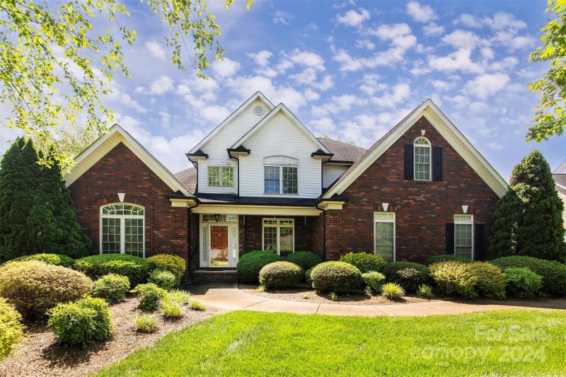 Property image 2 at 7844 Grimsby Circle, Harrisburg, NC 28075