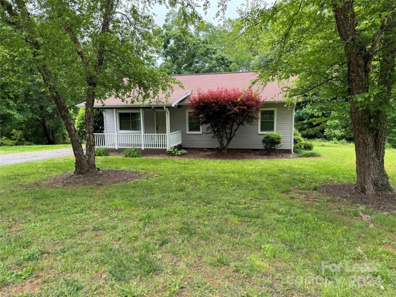 Property image 3 at 2177 Lynmore Drive, Sherrills Ford, NC 28673