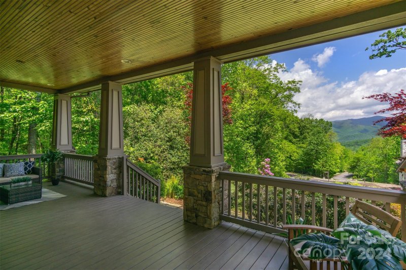 Property image 3 at 83 Old Lafayette Lane, Black Mountain, NC 28711