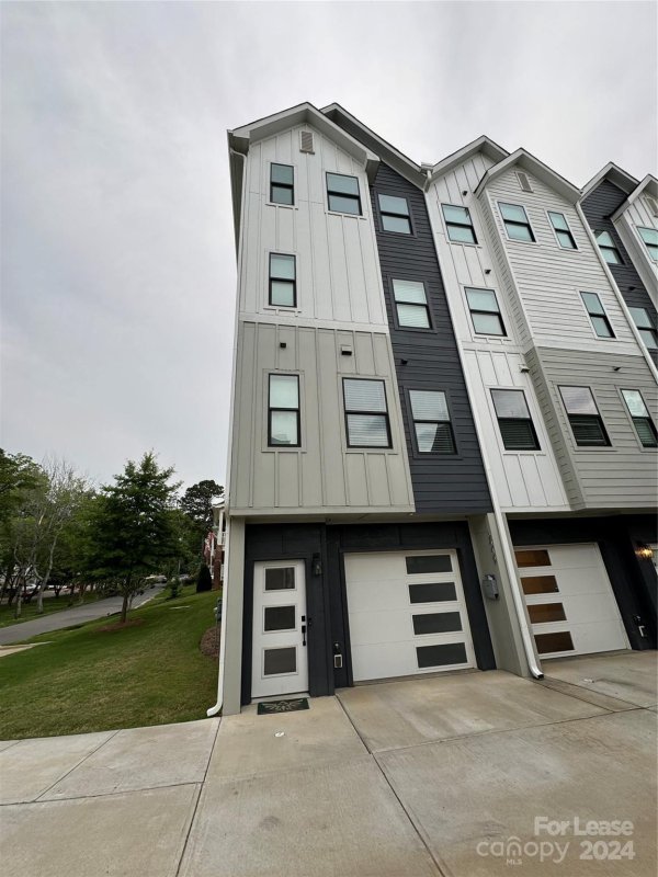 Property image 2 at 2009 Hamorton Place, Charlotte, NC 28205