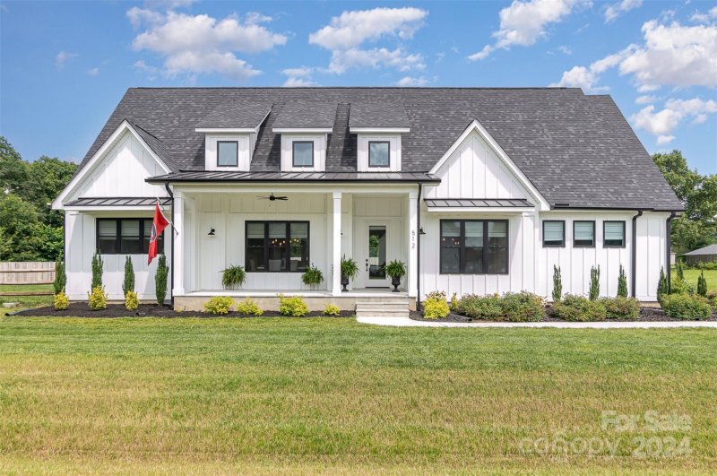 Property image 2 at 512 Maynard Farm Lane, Stanley, NC 28164