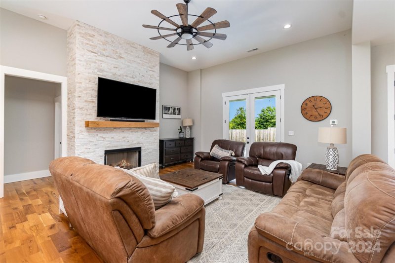 Property image 4 at 512 Maynard Farm Lane, Stanley, NC 28164