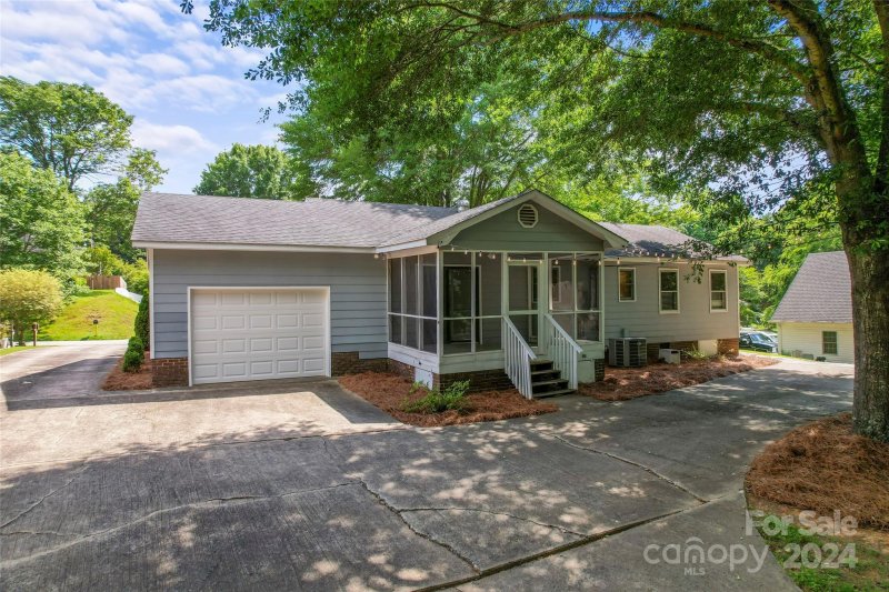 Property image 4 at 117 Hallett Street, Fort Mill, SC 29715
