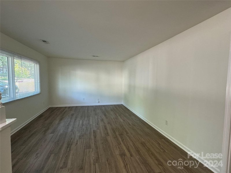 Property image 3 at 7510 Riding Trail Road, Charlotte, NC 28212
