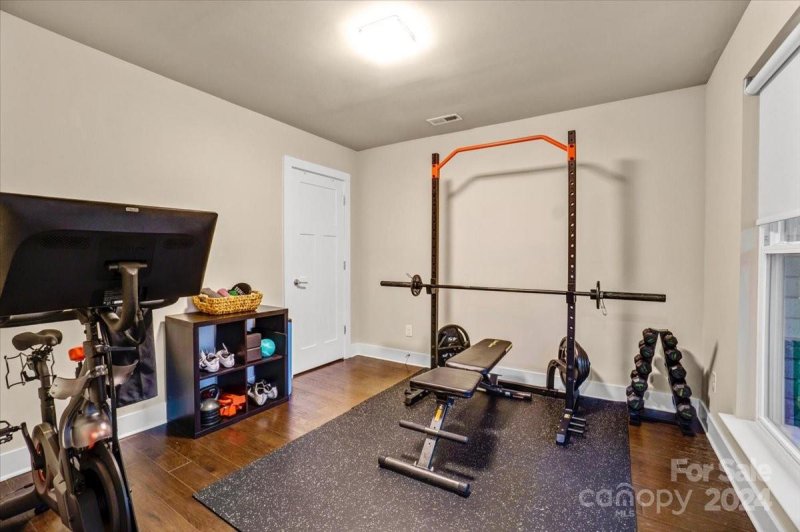 Property image 4 at 1527 Duckworth Avenue, Charlotte, NC 28208