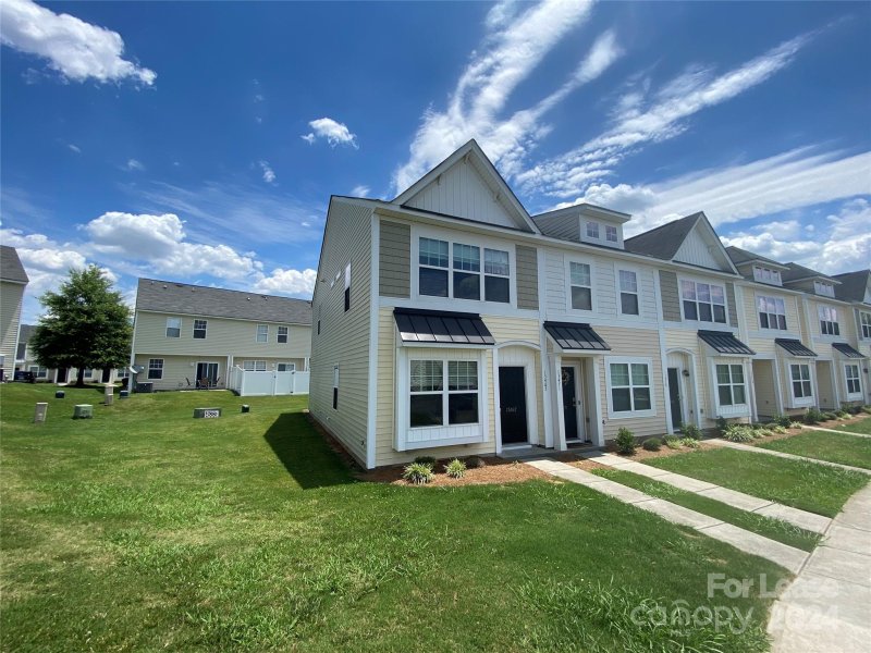 Property image 2 at 13467 Calloway Glen Drive, Charlotte, NC 28273