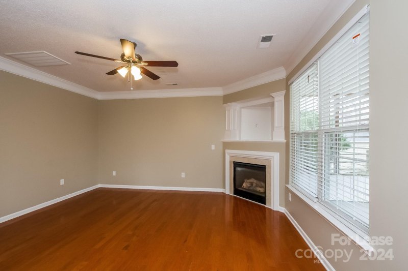 Property image 2 at 146 Hampshire Drive, Mooresville, NC 28115