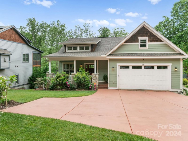 Property image 3 at 617 New Haw Creek Road, Asheville, NC 28805