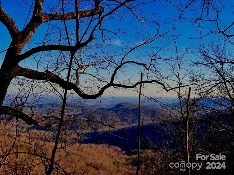 000 Martha Lynns Lane