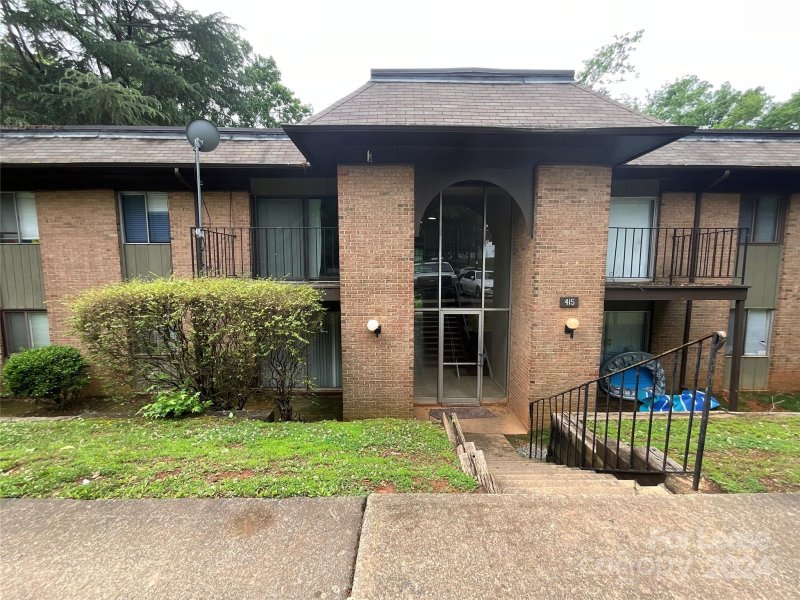 415 Orchard Trace Lane