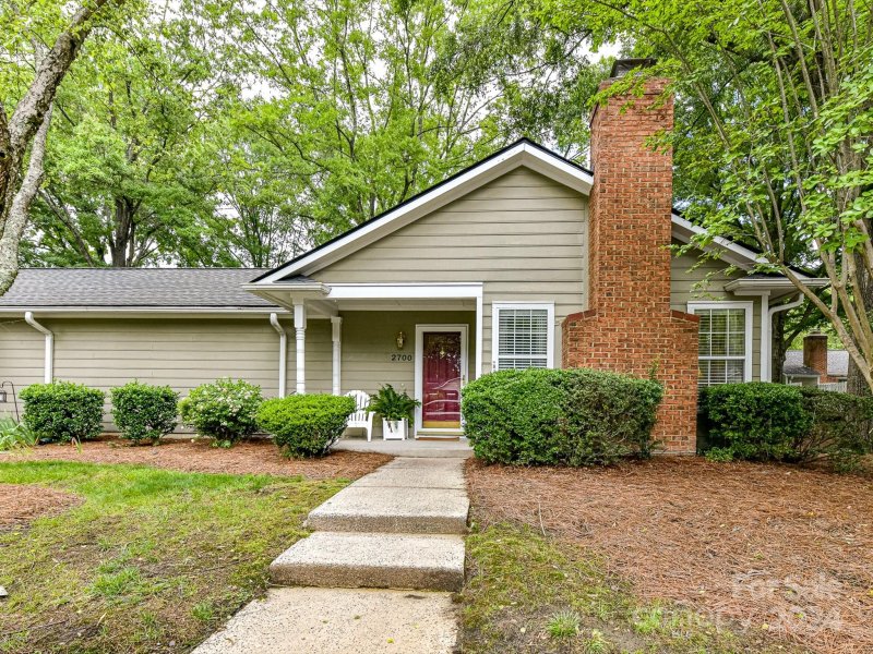 2700 Tiergarten Lane