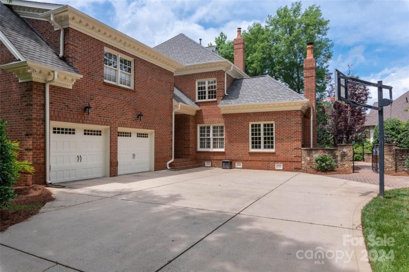 Property image 2 at 5818 Bruntsfield Place, Charlotte, NC 28277
