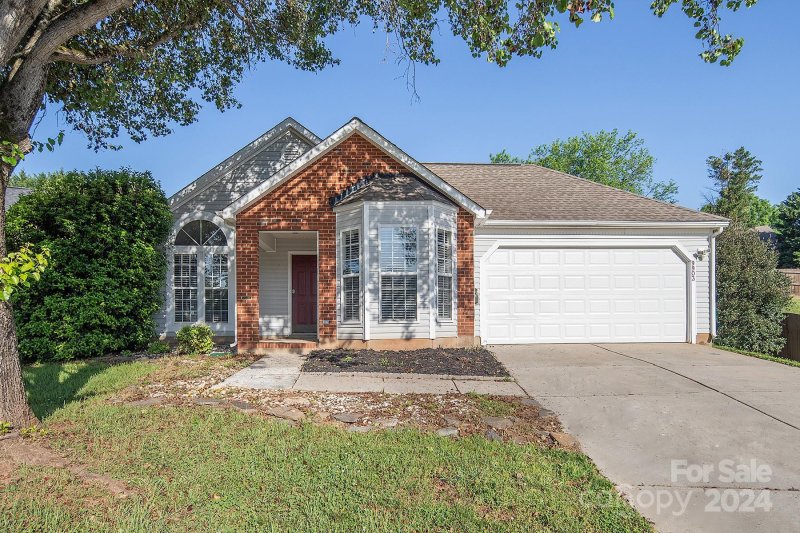 9903 Peppermint Lane