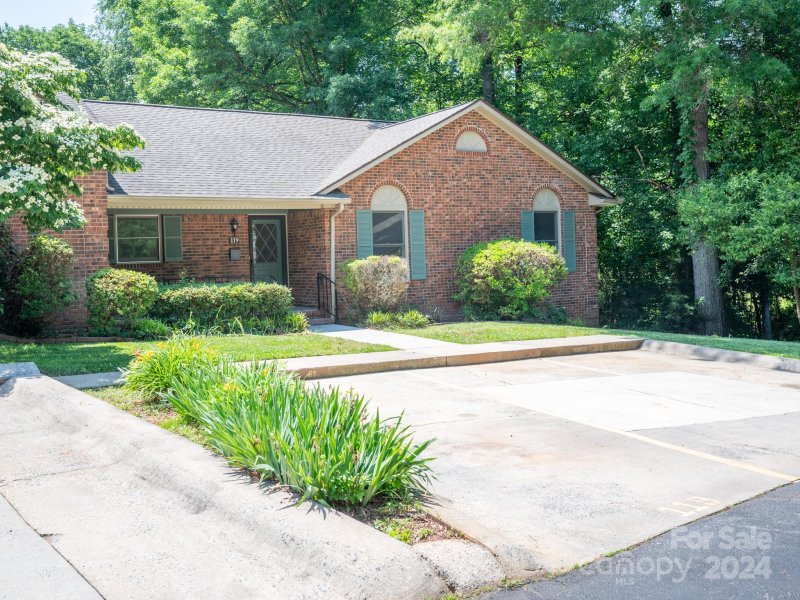 119 Phil Court