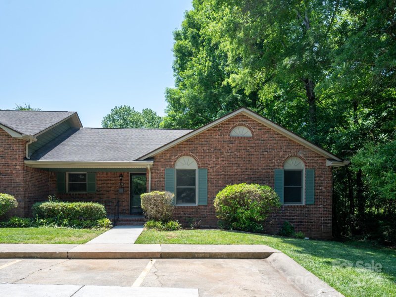 Property image 2 at 119 Phil Court, Fort Mill, SC 29715