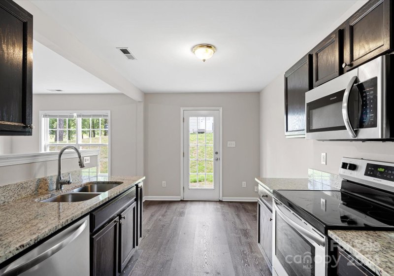 Property image 2 at 5434 Esther Lane, Charlotte, NC 28214