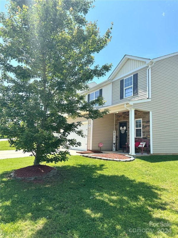 Property image 3 at 1144 Black Diamond Drive, Dallas, NC 28034