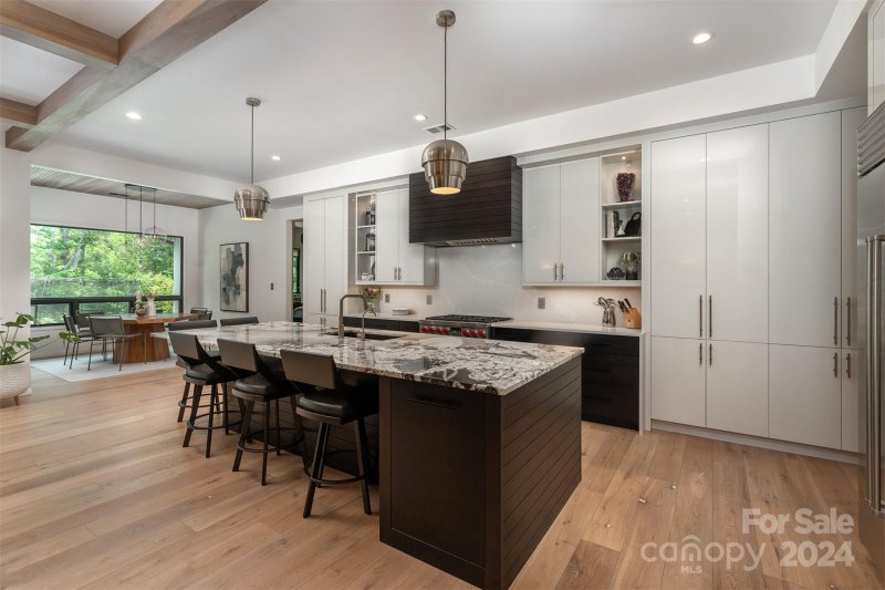 Property image 5 at 30 Hallett Court, Asheville, NC 28803