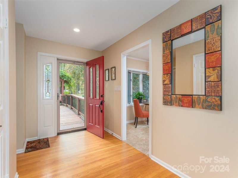 Property image 4 at 219 Wildflower Road, Asheville, NC 28804